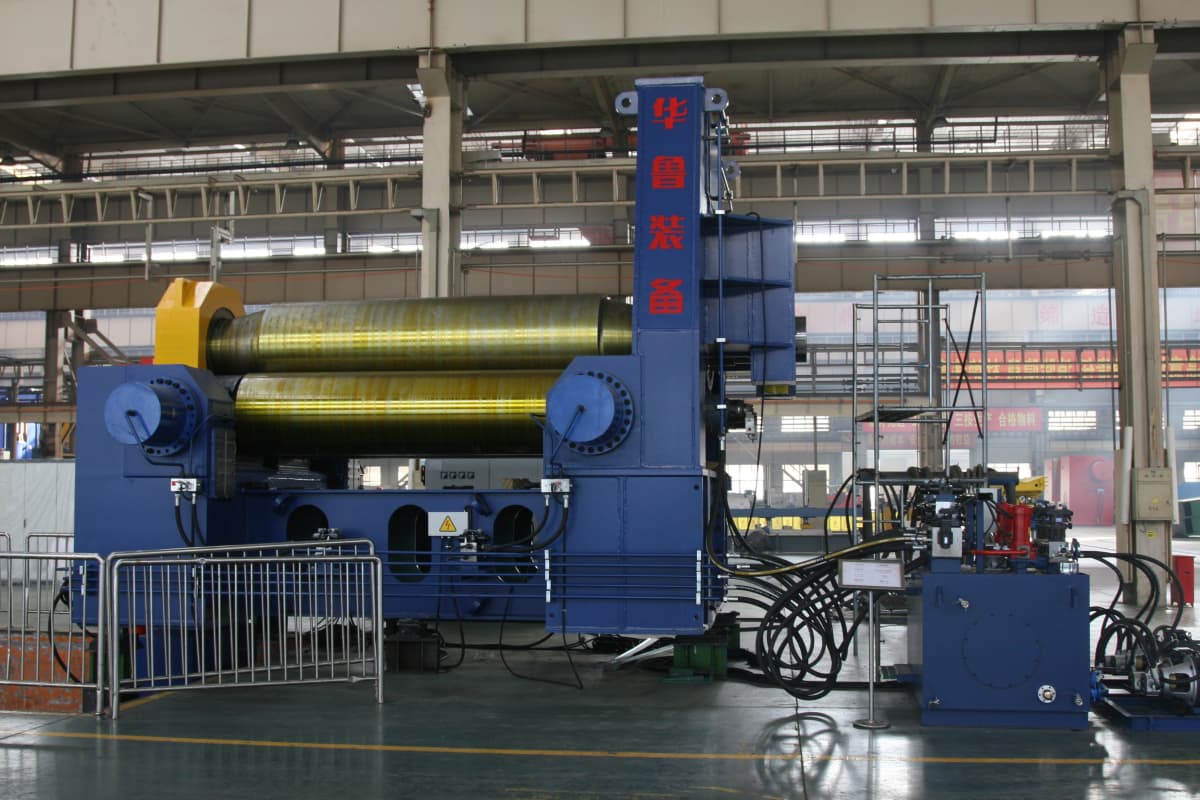 WS11KY-180×4200 CNC three-roller plate rolling machine(图3)